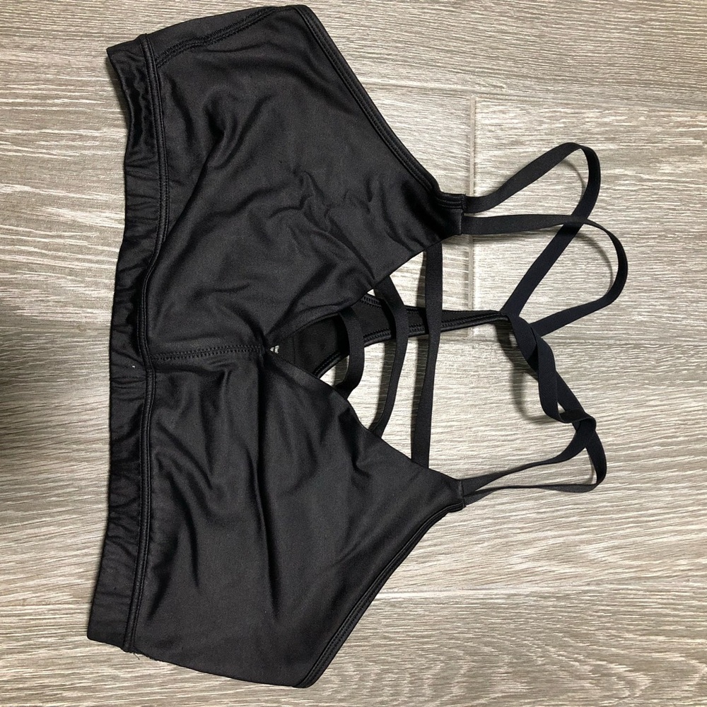 Victoria Secret Strappy Sports Bra